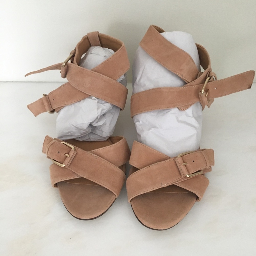 NIB Never Worn J. Crew Suede Sandals - Blush Color